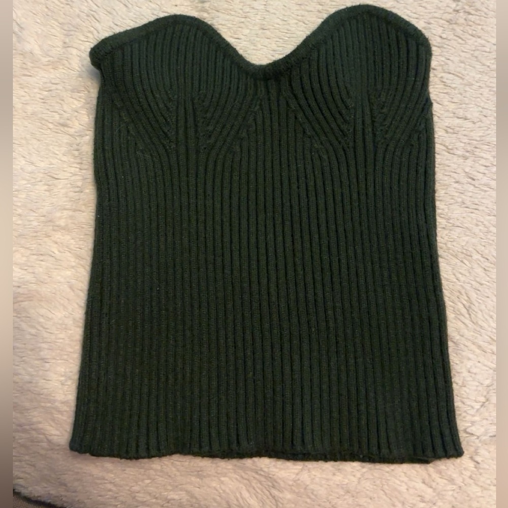 Green sweater tube top